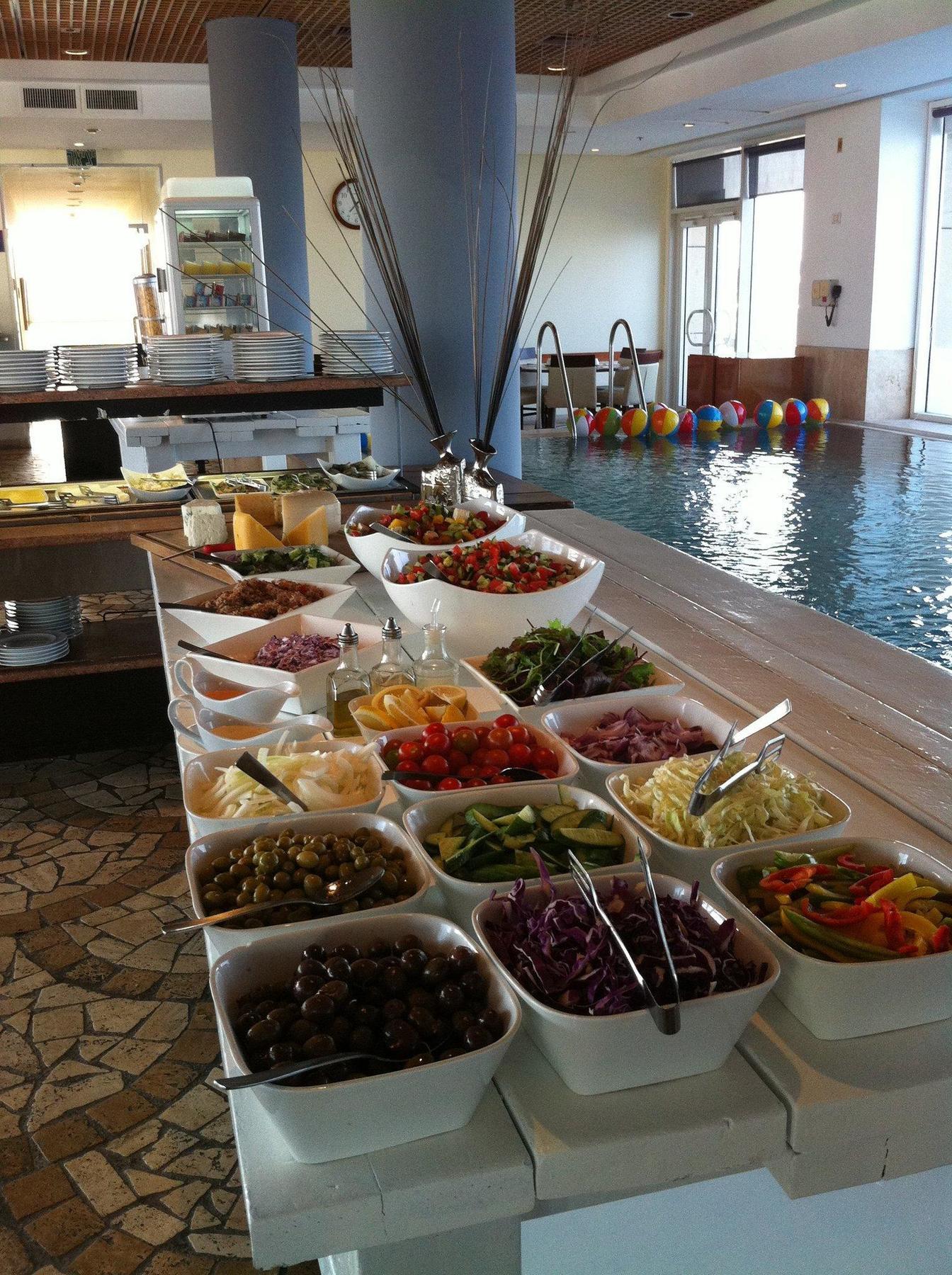 Arena Hotel By The Beach Bat Yam Exterior photo